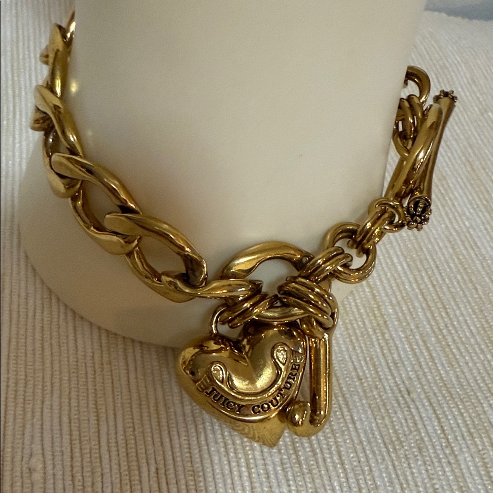 Juicy Couture Gold Chain Bracelet with Heart Charm